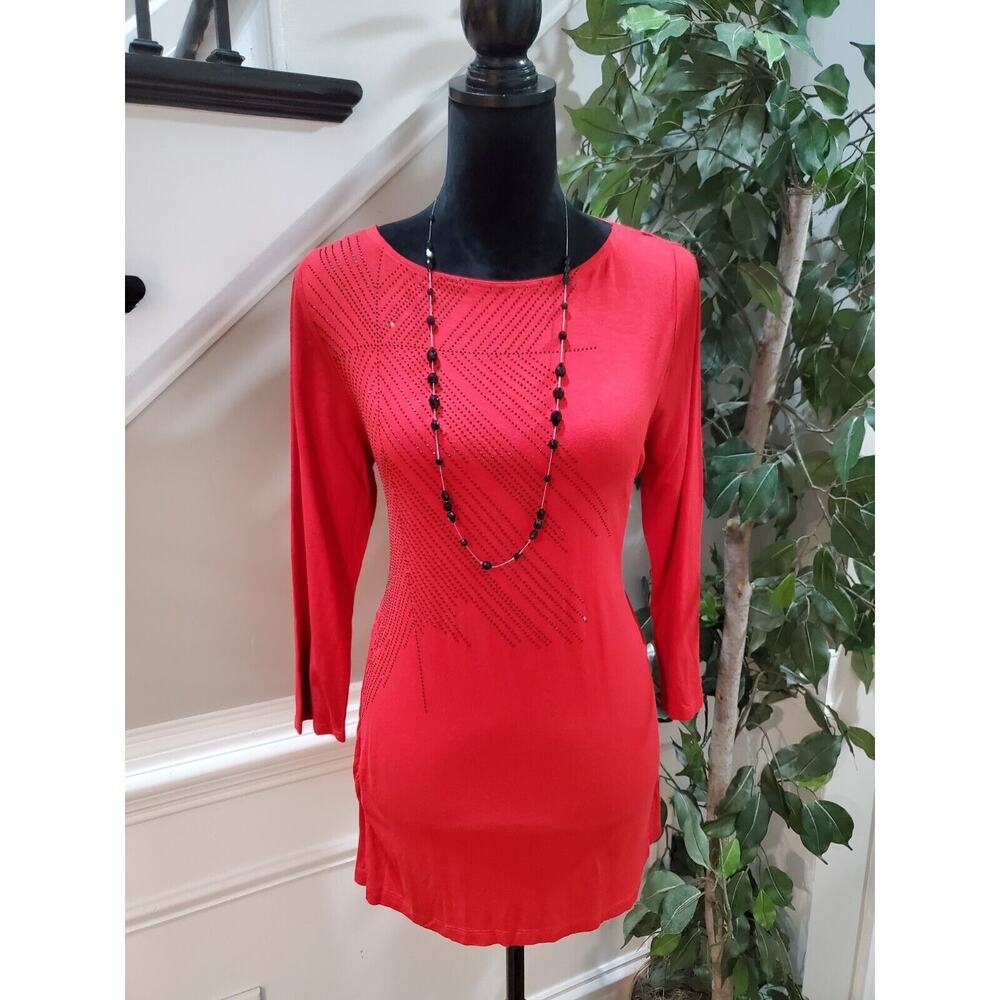 Kenneth Cole Women's Red Beaded Rayon Round Neck Long Sleeve Top Blouse‎ Medium